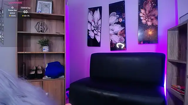 Snapshot of roseefancy19 chatting on November 2025 11:32:01 AM roseefancy19 online show from November 2025 11:32:01 AM