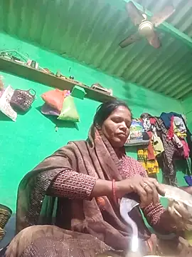 Snapshot of Sangita_k chatting on November 2025 03:18:02 AM Sangita k online show from November 2025 03:18:02 AM