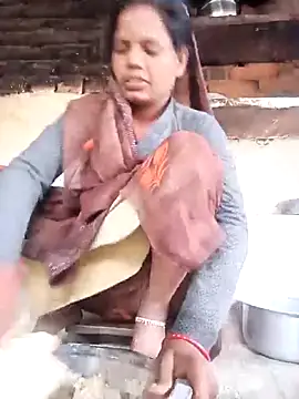 Snapshot of Sangita_k chatting on November 2025 01:39:02 AM Sangita k online show from November 2025 01:39:02 AM