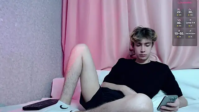 Snapshot of Harvey_foster chatting on December 2025 10:20:02 AM Harvey foster online show from December 2025 10:20:02 AM