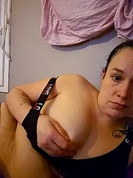 Snapshot of Girlysensuelle chatting on November 2025 08:25:01 AM Girlysensuelle online show from November 2025 08:25:01 AM