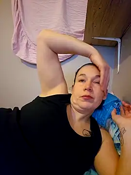 Snapshot of Girlysensuelle chatting on December 2025 07:57:02 AM Girlysensuelle online show from December 2025 07:57:02 AM