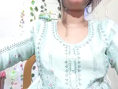 Snapshot of Nancy_queen001 chatting on November 2025 09:17:01 PM Nancy queen001 online show from November 2025 09:17:01 PM