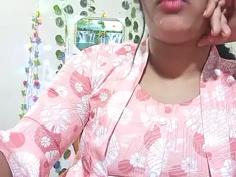 Snapshot of Nancy_queen001 chatting on November 2025 09:23:01 AM Nancy queen001 online show from November 2025 09:23:01 AM