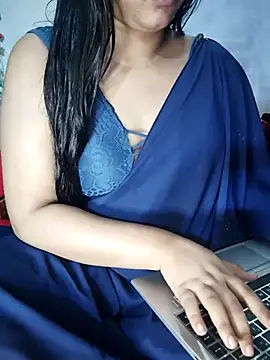 Snapshot of Nancy_queen001 chatting on December 2025 07:53:02 PM Nancy queen001 online show from December 2025 07:53:02 PM