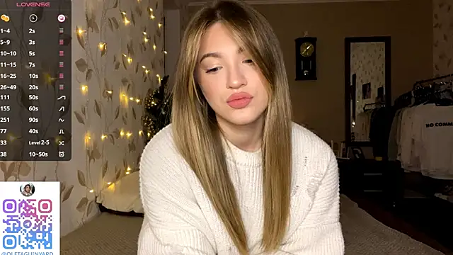 Snapshot of OrethaEredia chatting on December 2025 05:07:02 PM OrethaEredia online show from December 2025 05:07:02 PM