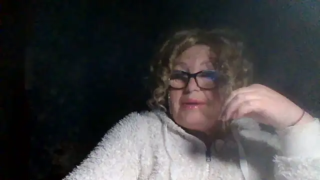 Snapshot of Milaniya606 chatting on November 2025 06:43:02 PM Milaniya606 online show from November 2025 06:43:02 PM