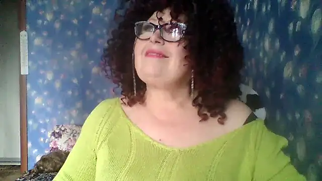 Snapshot of Milaniya606 chatting on November 2025 09:32:01 AM Milaniya606 online show from November 2025 09:32:01 AM