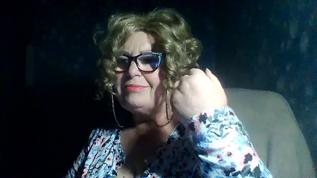 Snapshot of Milaniya606 chatting on November 2025 05:07:01 PM Milaniya606 online show from November 2025 05:07:01 PM