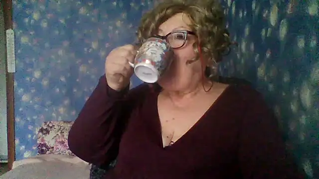 Snapshot of Milaniya606 chatting on November 2025 08:14:02 AM Milaniya606 online show from November 2025 08:14:02 AM