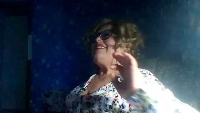 Snapshot of Milaniya606 chatting on November 2025 08:20:01 PM Milaniya606 online show from November 2025 08:20:01 PM