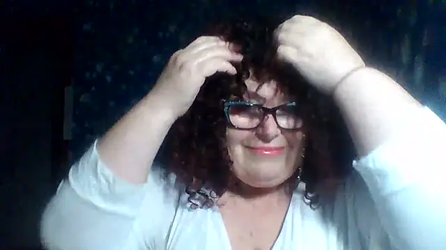 Snapshot of Milaniya606 chatting on November 2025 06:33:02 PM Milaniya606 online show from November 2025 06:33:02 PM