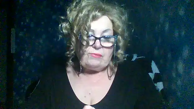 Snapshot of Milaniya606 chatting on December 2025 02:22:02 PM Milaniya606 online show from December 2025 02:22:02 PM