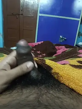 Snapshot of bearslove143 chatting on November 2025 08:18:02 PM bearslove143 online show from November 2025 08:18:02 PM