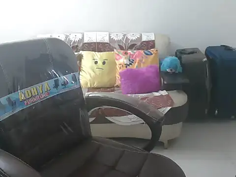 Snapshot of LovelyDancy chatting on November 2025 02:06:01 AM LovelyDancy online show from November 2025 02:06:01 AM