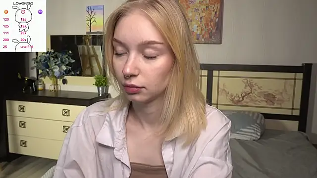 Snapshot of ShanelTunon chatting on November 2025 07:02:02 PM ShanelTunon online show from November 2025 07:02:02 PM