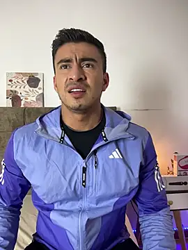 Chris Clarck online show from November 2025 07:49:02 PM