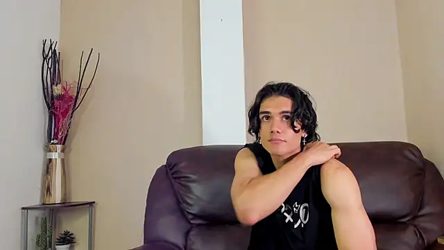 Snapshot of James_Morrisonm chatting on November 2025 11:59:01 PM James Morrisonm online show from November 2025 11:59:01 PM