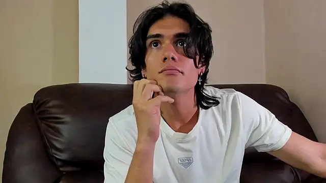 Snapshot of James_Morrisonm chatting on November 2025 08:41:02 PM James Morrisonm online show from November 2025 08:41:02 PM