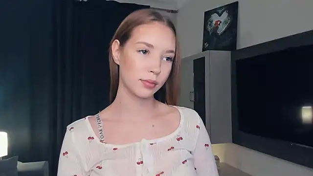 MerlePalaia online show from November 2025 06:18:01 PM