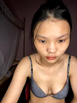 Snapshot of lung-linh chatting on November 2025 10:05:01 AM lung-linh online show from November 2025 10:05:01 AM