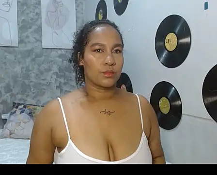 Ambar foxy online show from December 2025 05:16:01 AM