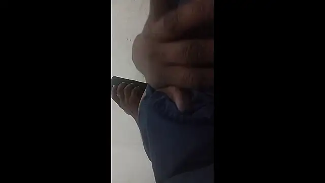 Snapshot of negrocomomisuerte chatting on November 2025 07:41:02 AM negrocomomisuerte online show from November 2025 07:41:02 AM