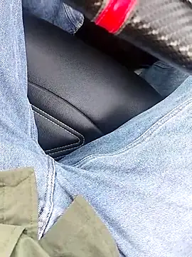 Snapshot of sexychd chatting on November 2025 05:28:02 AM sexychd online show from November 2025 05:28:02 AM