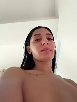 Snapshot of VickyM99 chatting on November 2025 06:23:01 AM VickyM99 online show from November 2025 06:23:01 AM