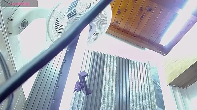 Snapshot of Caitlyn-Joness_ chatting on November 2025 07:12:01 PM Caitlyn-Joness online show from November 2025 07:12:01 PM