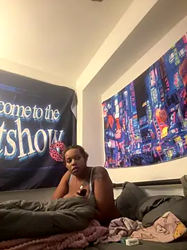 wearefreaks08 online show from December 2025 04:17:01 AM