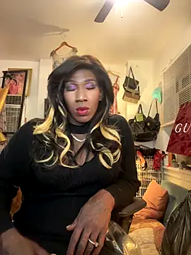 Snapshot of Motherbigbus chatting on December 2025 12:54:01 PM Motherbigbus online show from December 2025 12:54:01 PM