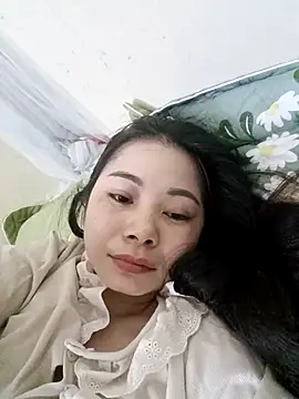 Snapshot of Moon-night222 chatting on December 2025 12:52:02 AM Moon-night222 online show from December 2025 12:52:02 AM