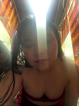 Snapshot of Sweet_Sasha_01 chatting on December 2025 02:27:01 AM Sweet Sasha 01 online show from December 2025 02:27:01 AM