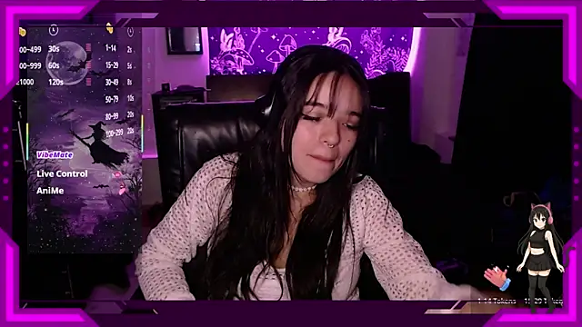 Snapshot of bella_montenegro01 chatting on December 2025 11:42:02 PM bella montenegro01 online show from December 2025 11:42:02 PM