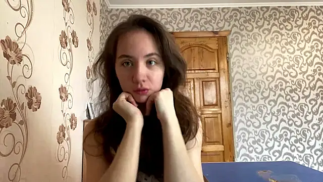 Snapshot of ChandaApplin chatting on December 2025 09:02:01 AM ChandaApplin online show from December 2025 09:02:01 AM