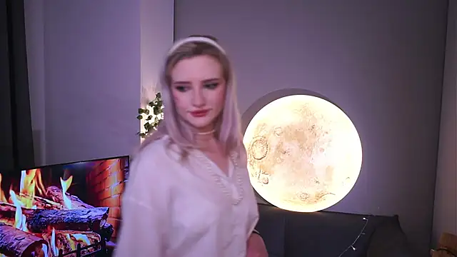 Snapshot of DorthaDunt chatting on December 2025 08:28:02 PM DorthaDunt online show from December 2025 08:28:02 PM