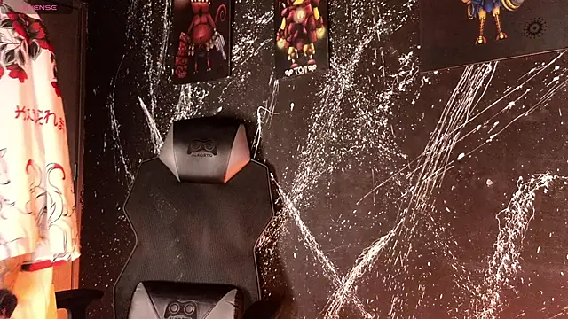 Snapshot of Paulo_527 chatting on December 2025 05:16:01 AM Paulo 527 online show from December 2025 05:16:01 AM