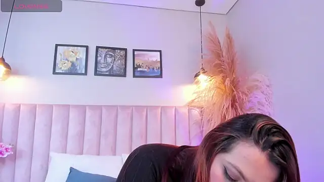 Snapshot of Nina_Rouse_ chatting on December 2025 12:14:01 PM Nina Rouse online show from December 2025 12:14:01 PM