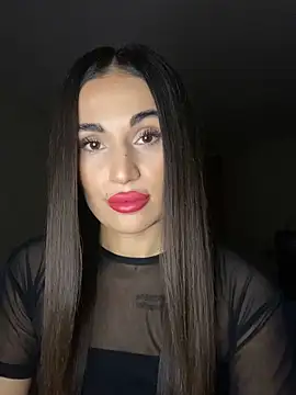 Snapshot of MonikaSi chatting on December 2025 04:45:02 PM MonikaSi online show from December 2025 04:45:02 PM