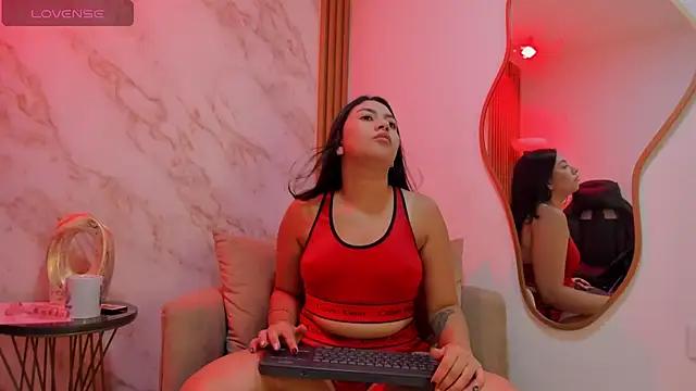 karen sweet93 online show from December 2025 11:30:02 AM