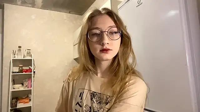 Snapshot of MargyDejong chatting on December 2025 03:09:02 PM MargyDejong online show from December 2025 03:09:02 PM