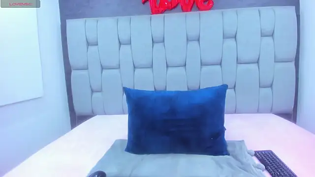 Snapshot of Gaby_Nasty chatting on December 2025 03:07:02 PM Gaby Nasty online show from December 2025 03:07:02 PM