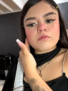 Snapshot of Camila_Duarte2 chatting on December 2025 12:43:02 PM Camila Duarte2 online show from December 2025 12:43:02 PM