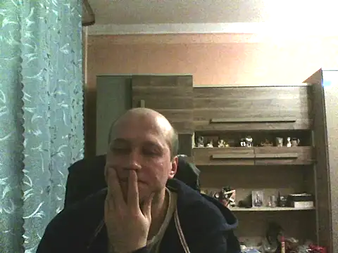 Snapshot of Egorij83 chatting on December 2025 04:32:01 AM Egorij83 online show from December 2025 04:32:01 AM