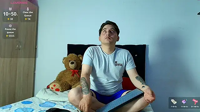 Snapshot of ethan__01 chatting on December 2025 07:11:02 PM ethan 01 online show from December 2025 07:11:02 PM