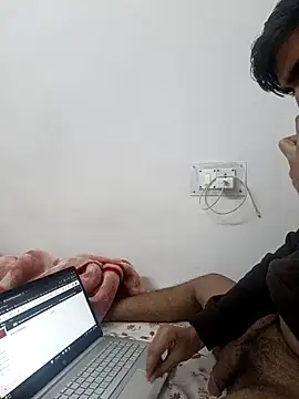 Bigdickboy2406 online show from December 2025 06:12:01 PM