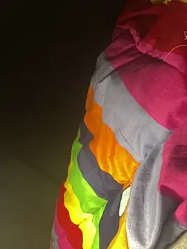 Snapshot of Lylyk2 chatting on December 2025 07:53:02 PM Lylyk2 online show from December 2025 07:53:02 PM