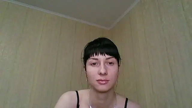 -Huntress- online show from December 2025 07:30:02 PM