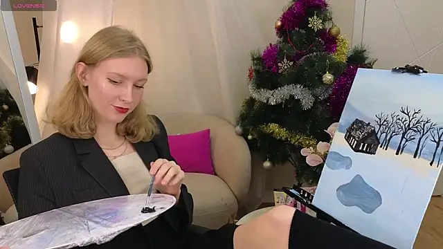 Snapshot of AsyaLumi chatting on December 2025 06:07:02 AM AsyaLumi online show from December 2025 06:07:02 AM